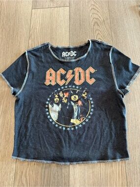 AC/DC Women’s Graphic T-Shirt Size M Highway To Hell Tour 1979 Band Tee